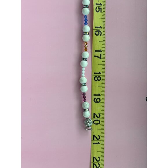 White Beaded Necklace With Swarovski Crystal Accents & Silver Clasp 18" Lightwei - Picture 4 of 5